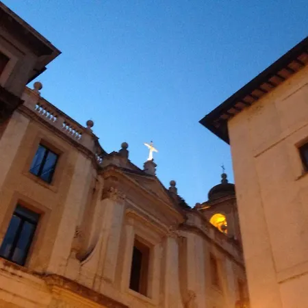Trevi Apartmán Řím